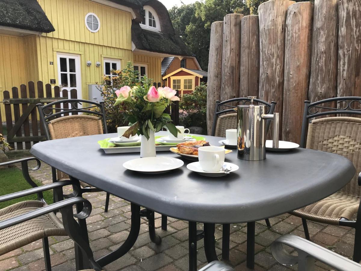 Ferienhaus Zander Mit Sauna Born Luaran gambar